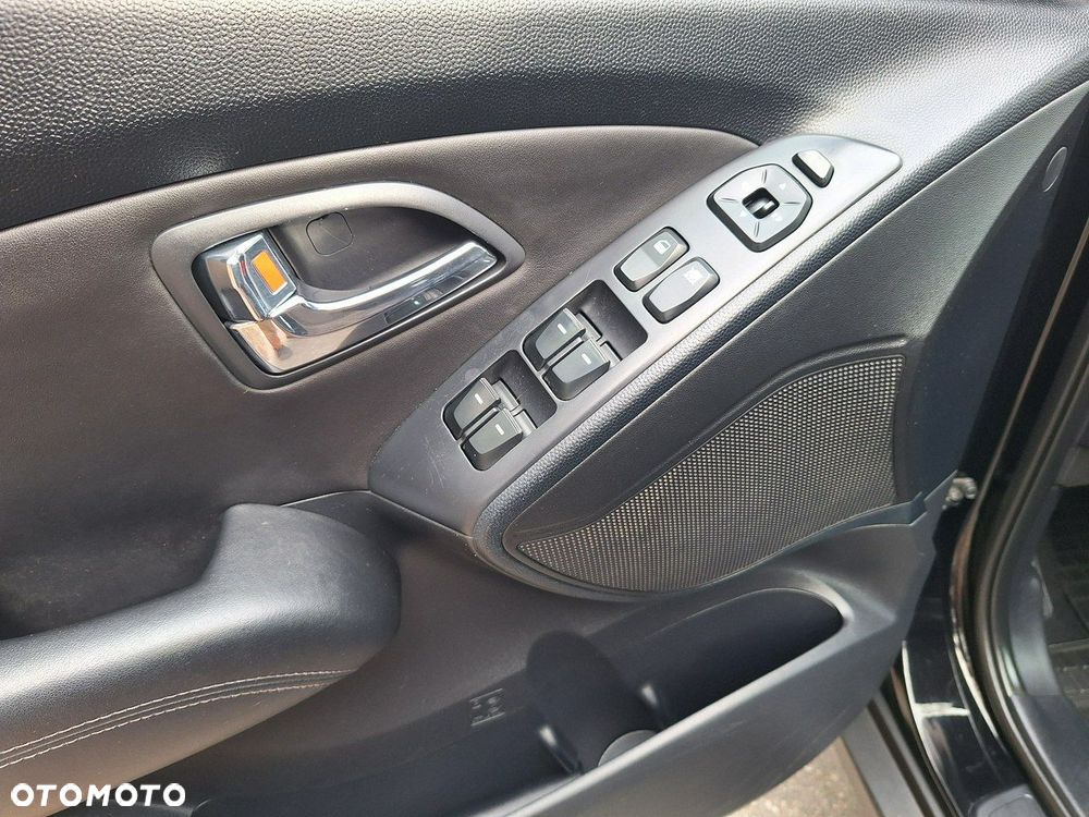 Hyundai ix35 1.6 2WD blue Comfort - 21