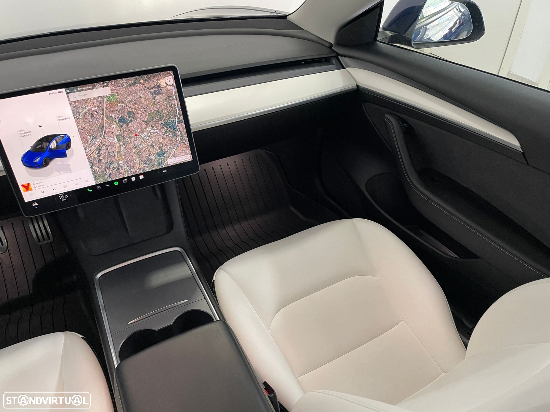 Tesla Model 3 - 23
