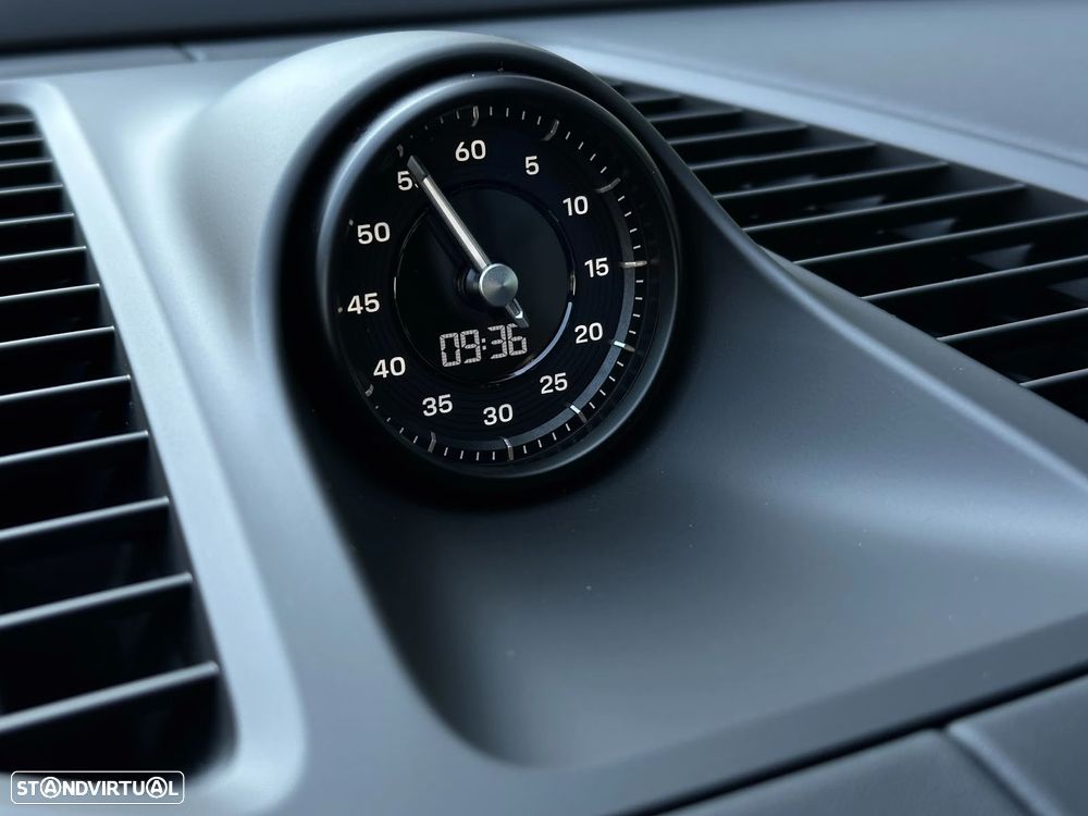 Porsche Macan Standard - 9