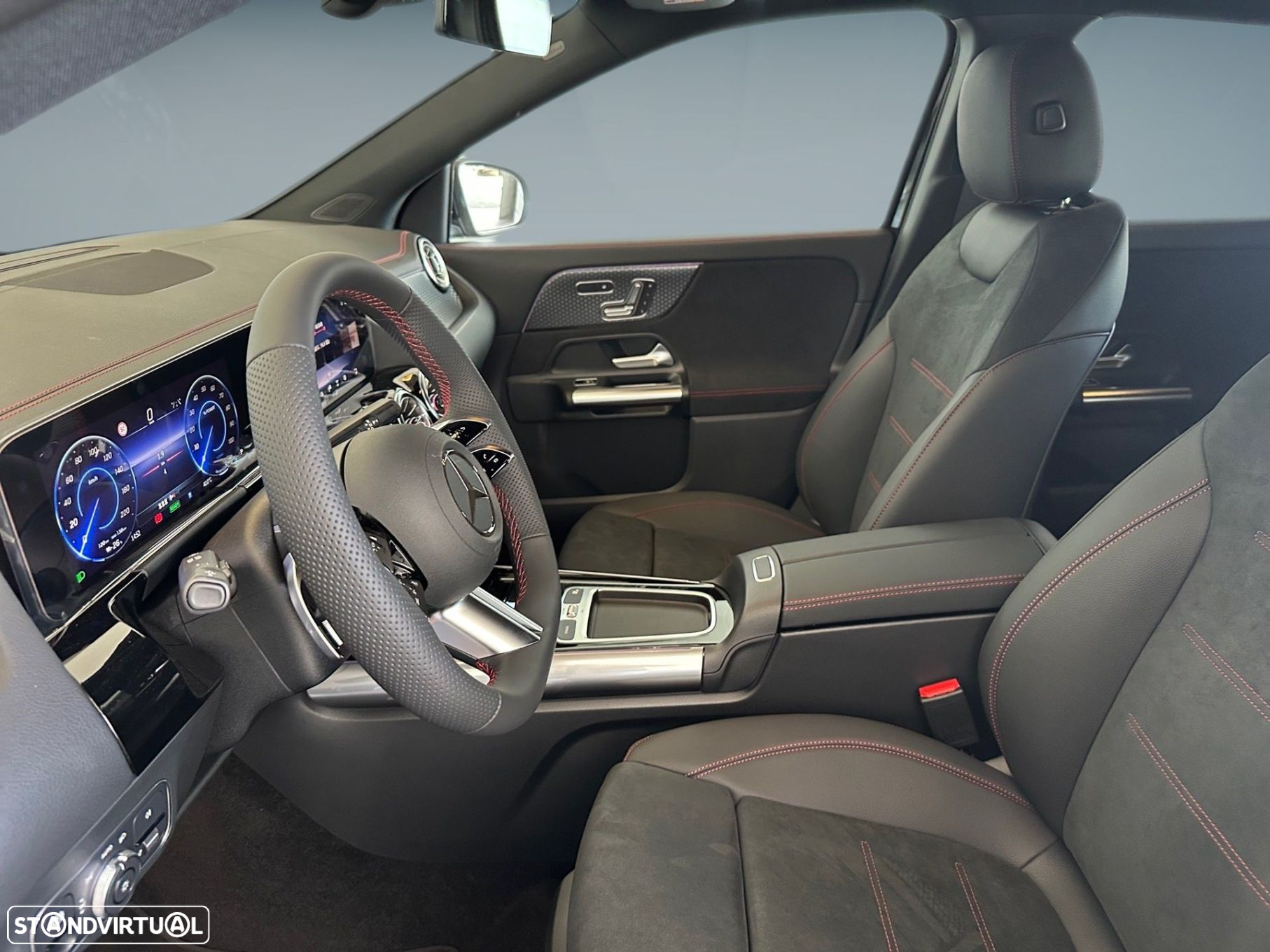 Mercedes-Benz EQA 250+ AMG Line - 14