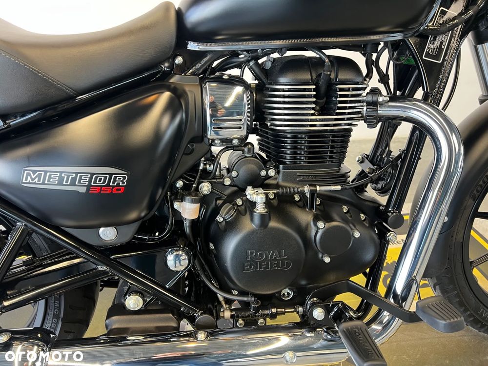 Royal Enfield Meteor - 29