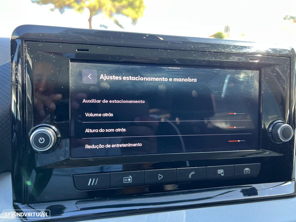 SEAT Arona 1.0 TSI Style DSG - 24