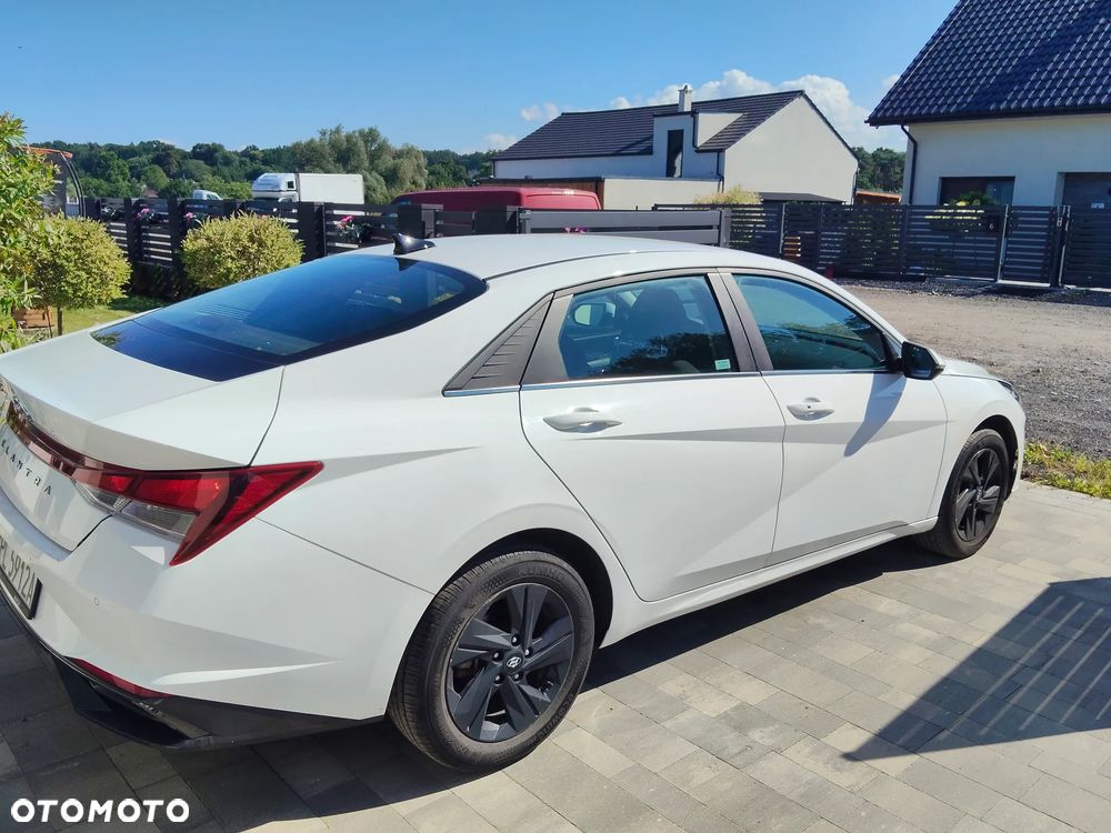 Hyundai Elantra 1.6 Smart - 15