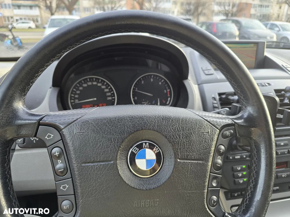 BMW X3 2.0d - 16