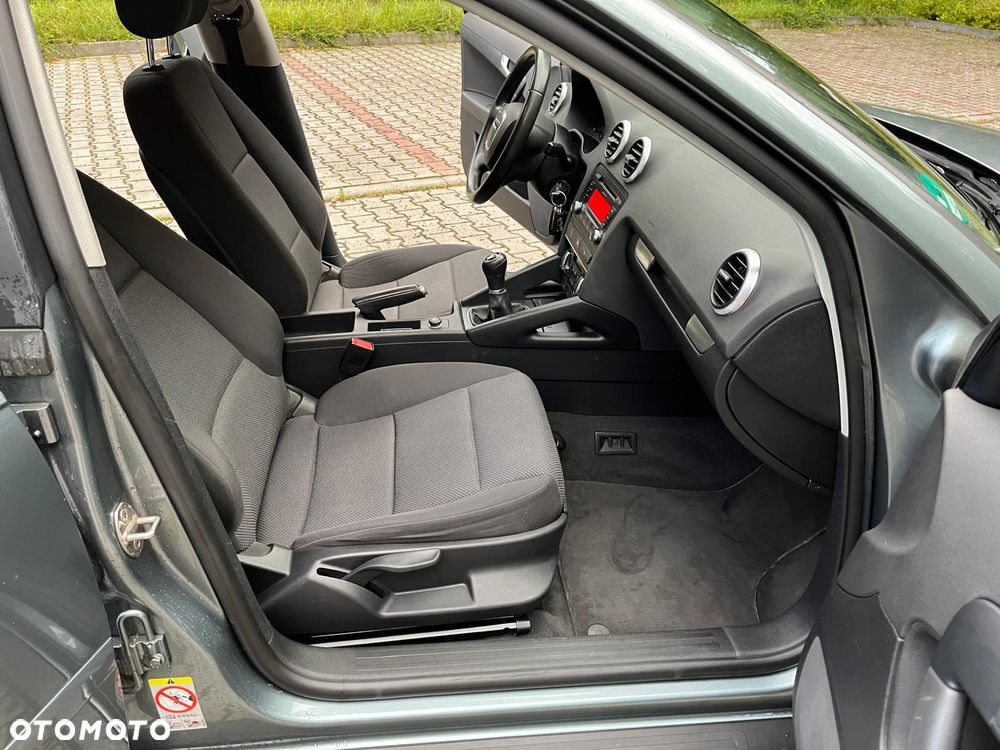 Audi A3 Sportback 1.4 TFSI Ambition - 19