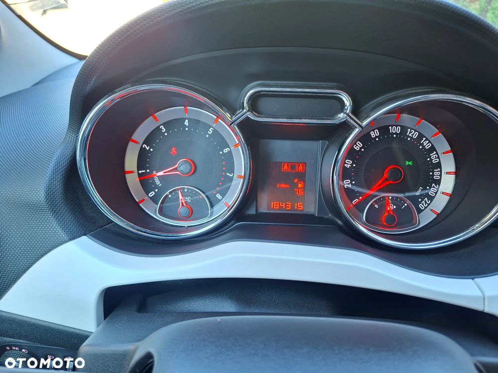 Opel Adam 2013