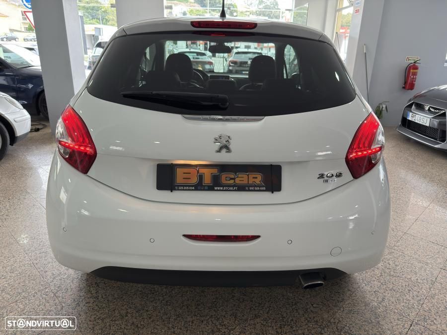 Peugeot 208 1.6 BlueHDi Allure - 26