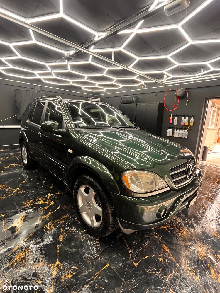 Mercedes-Benz ML - 17