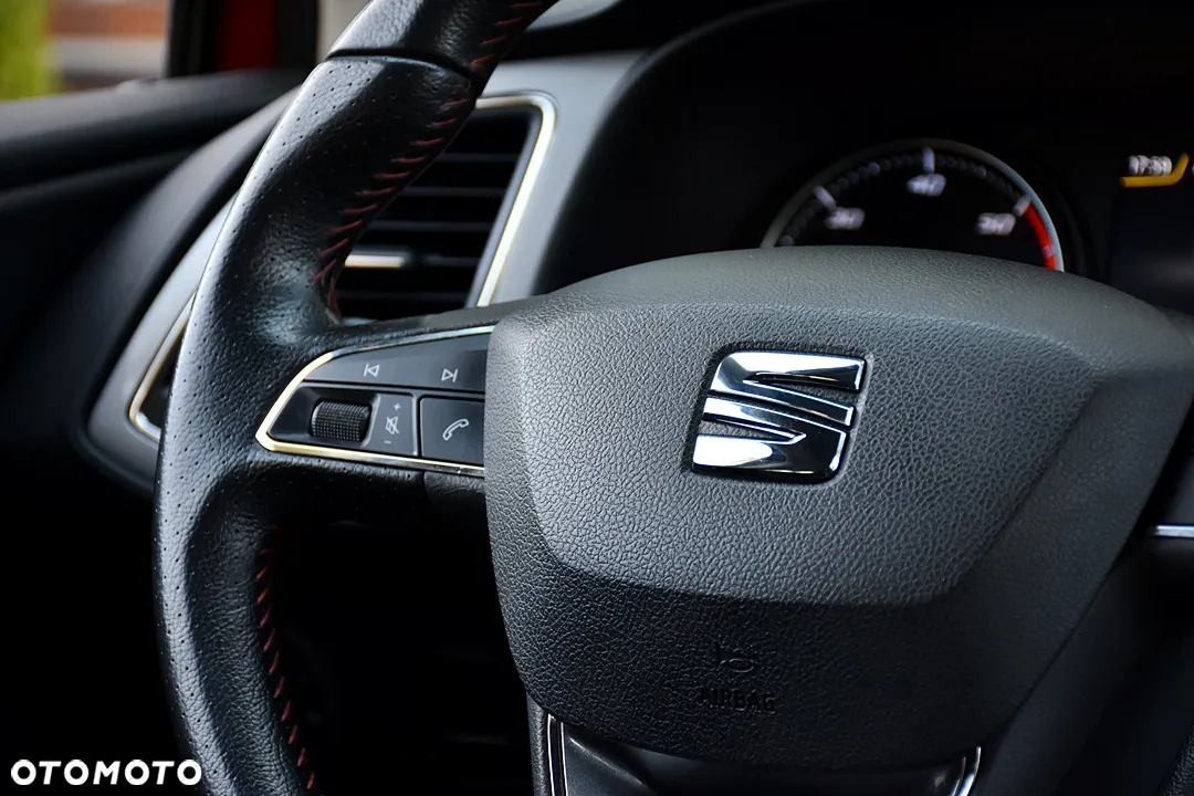 Seat Leon 2.0 TDI DPF Ecomotive FR - 22
