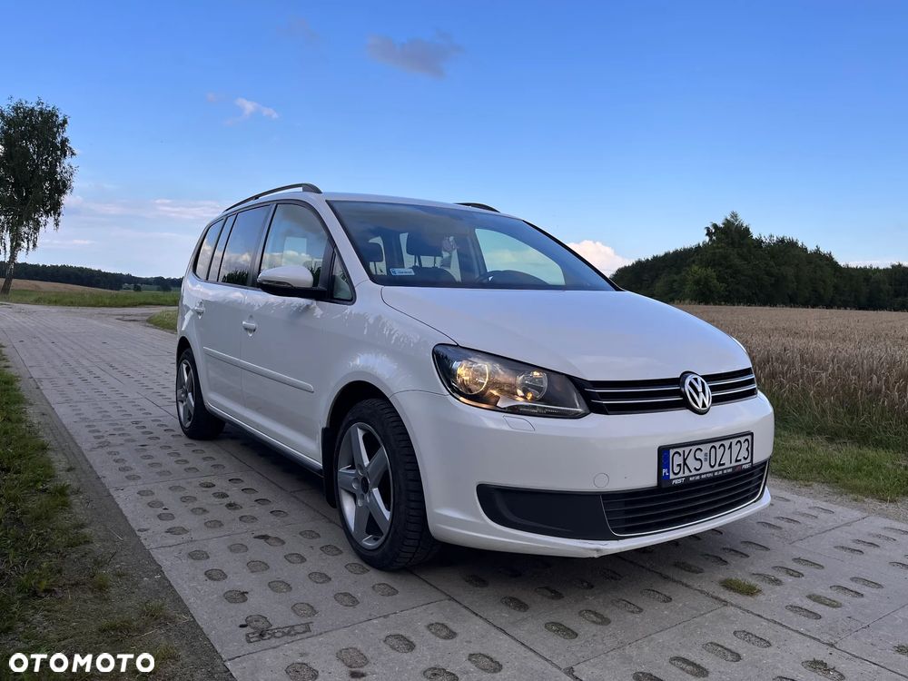 Volkswagen Touran 1.6 TDI DPF Trendline DSG - 2