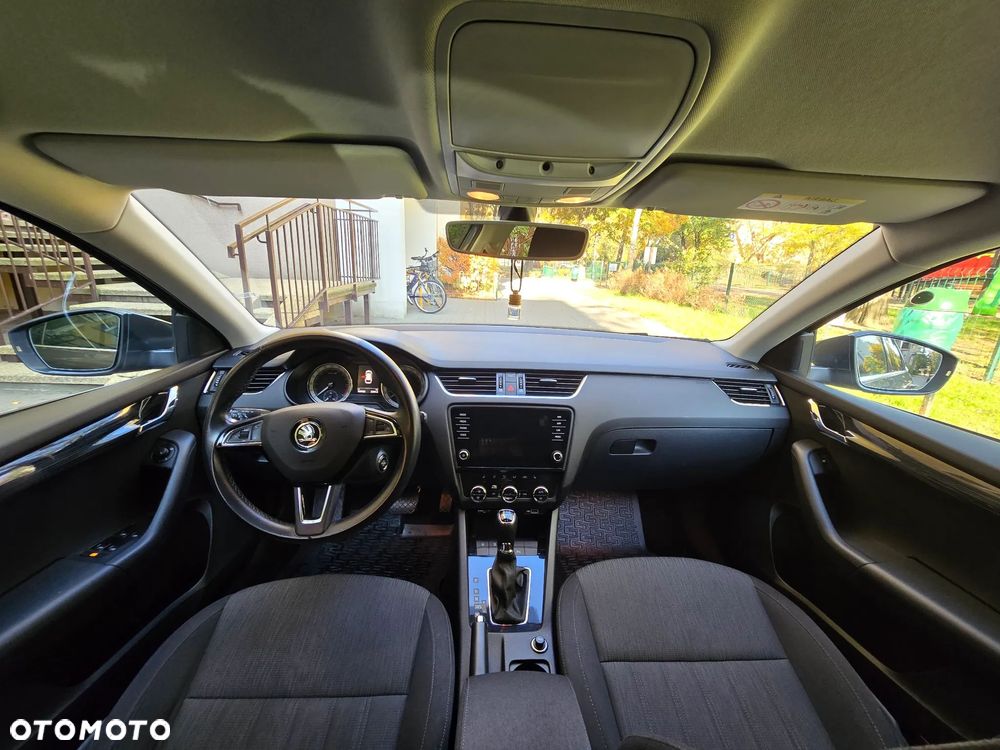 Skoda Octavia 2.0 TDI SCR Style DSG - 22