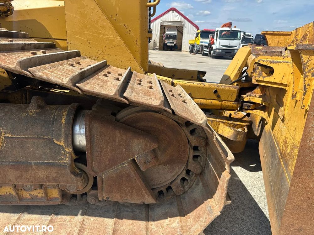 Caterpillar D6N LGP - 16