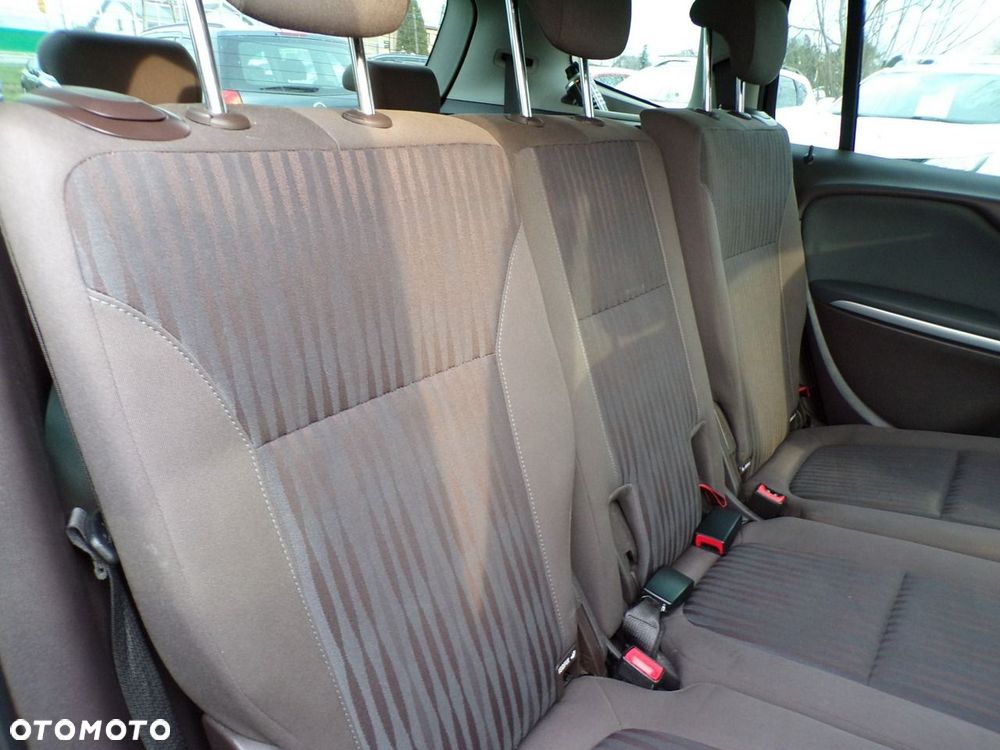 Opel Zafira - 28