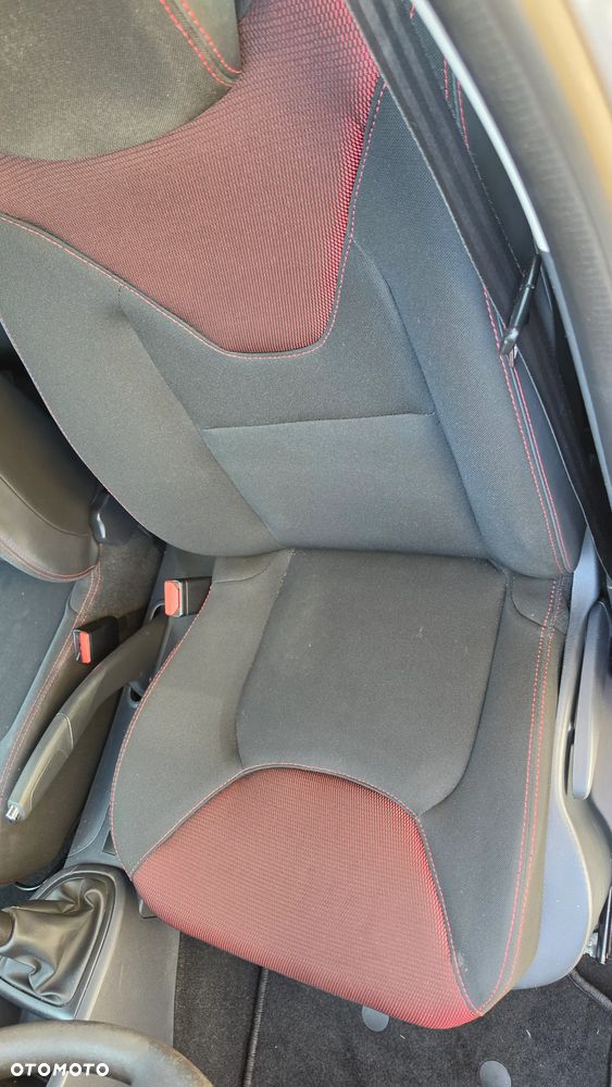 Renault Clio 1.2 16V 75 Dynamique - 10