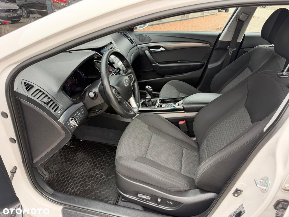 Hyundai i40 - 15
