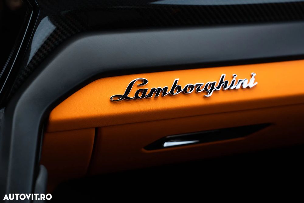 Lamborghini URUS - 21