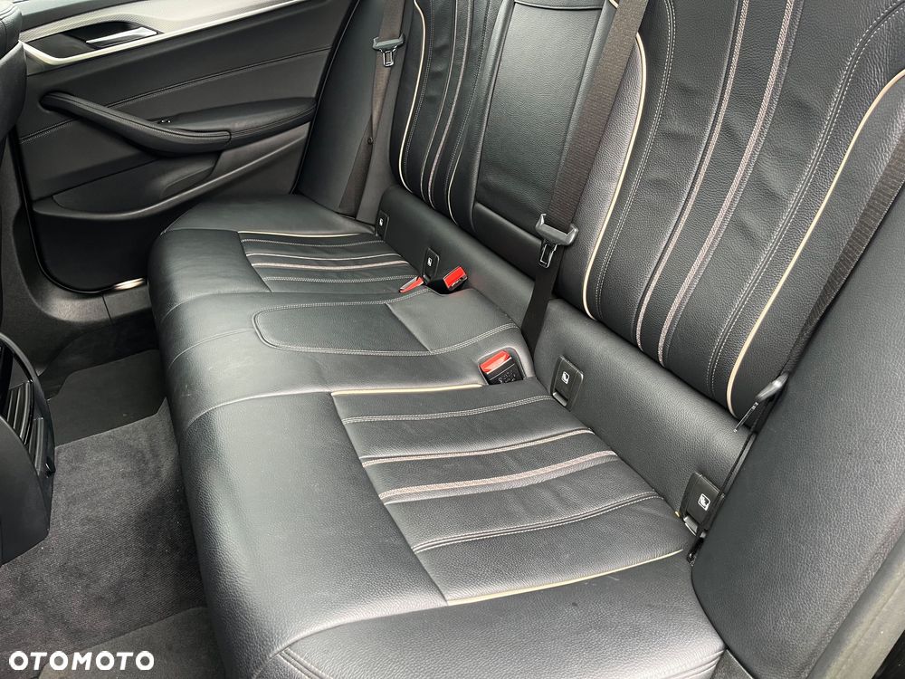 BMW Seria 5 530d M Sport sport - 25