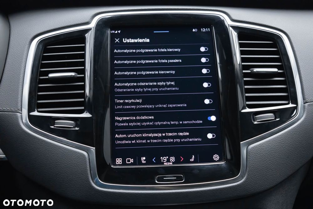 Volvo XC 90 B5 D AWD Ultimate Dark - 24