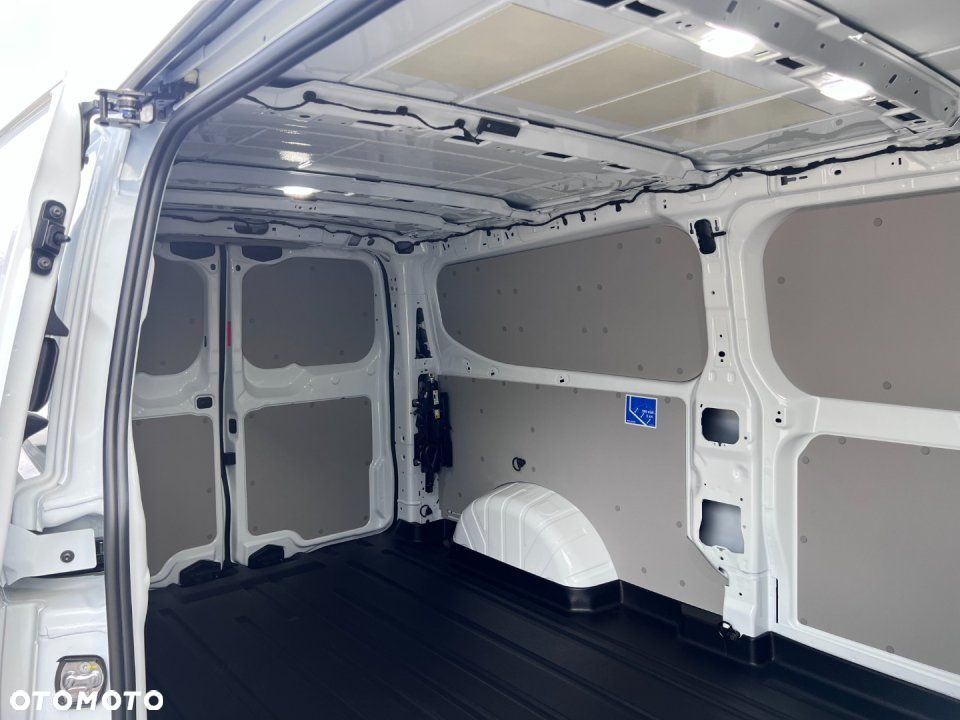 Ford Transit Custom - 7