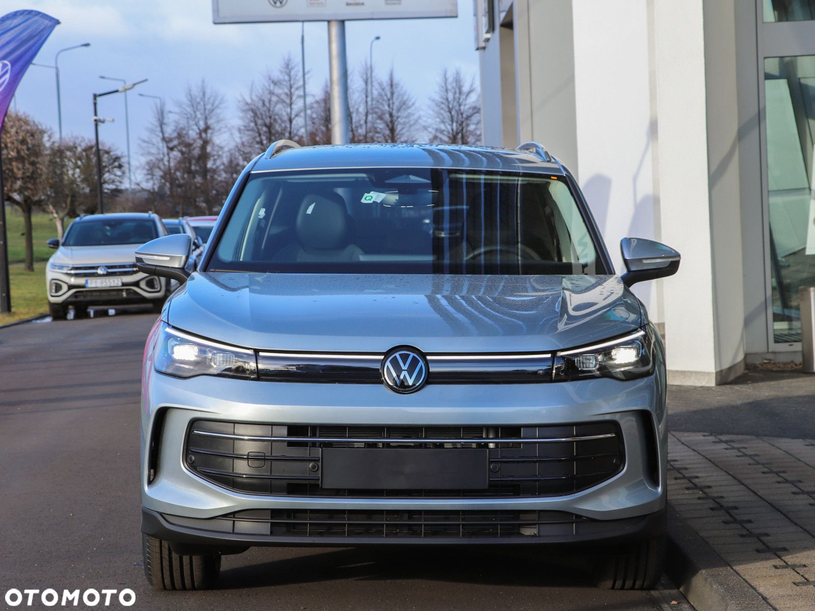 Volkswagen Tiguan - 2