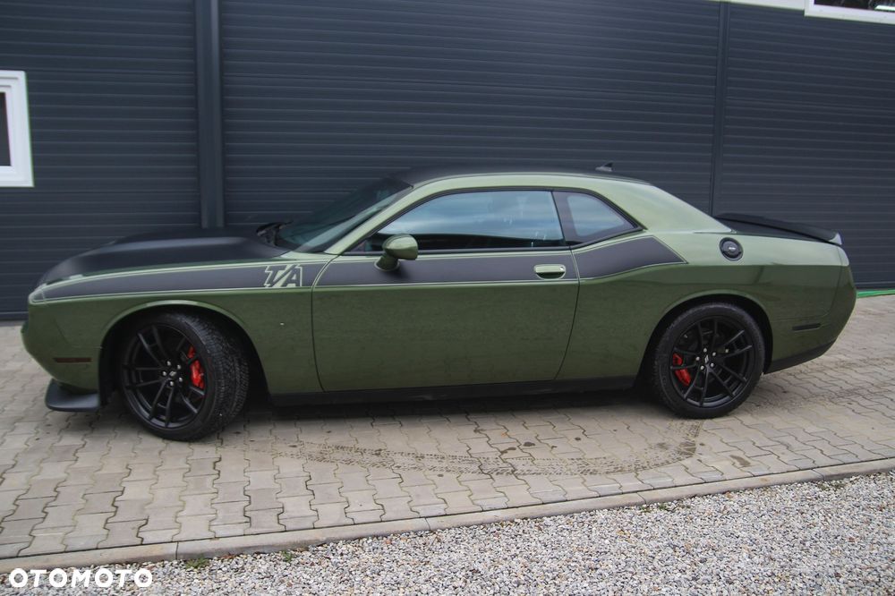 Dodge Challenger 5.7 R/T - 3