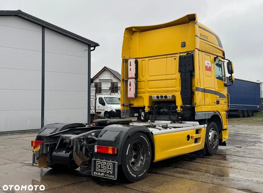 DAF XF 105.460 Super Space Cab Euro 5 Standard Automat - 4