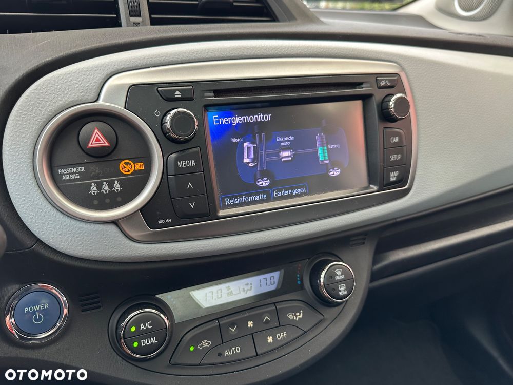 Toyota Yaris - 9