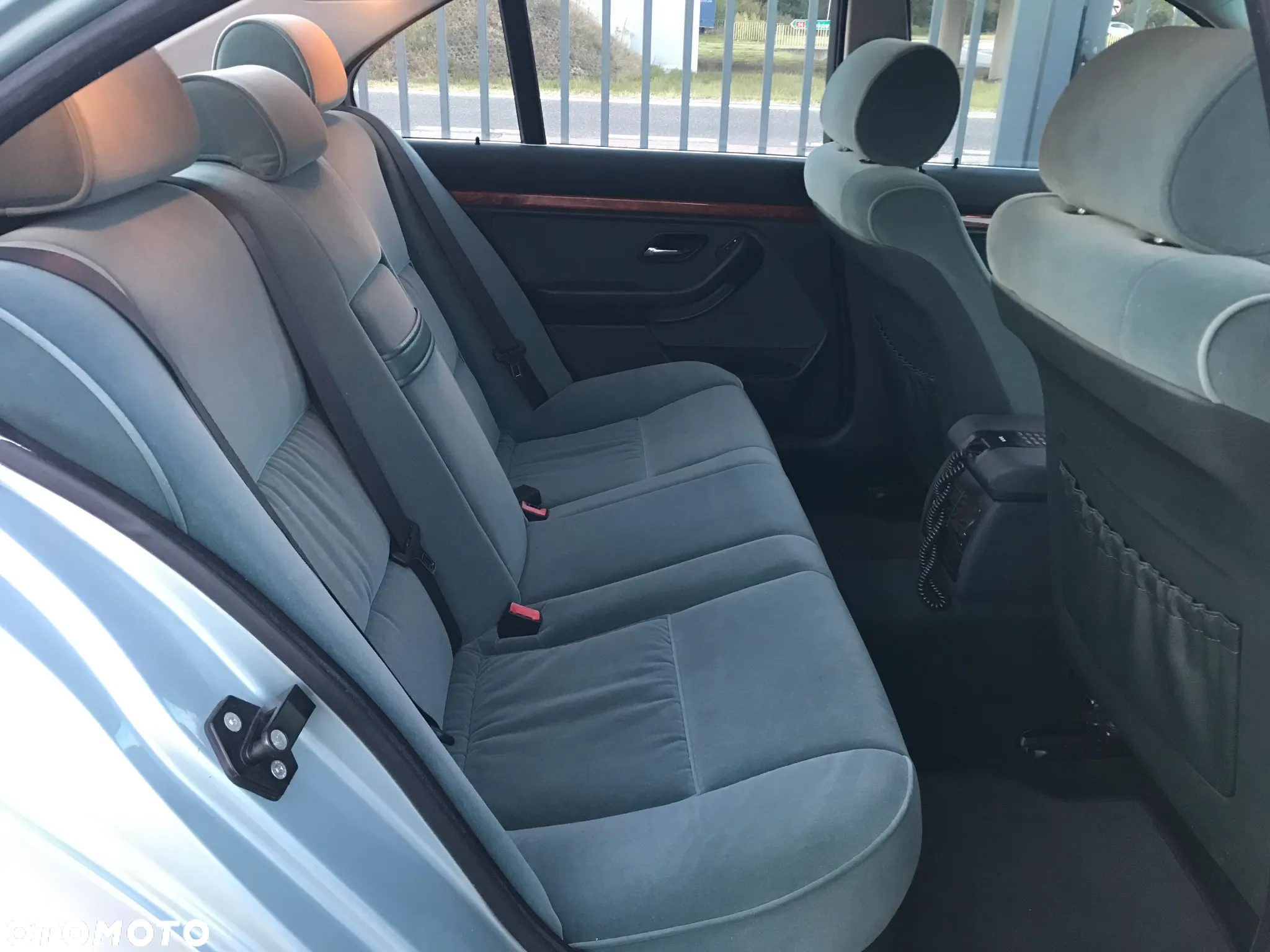 BMW Seria 5 520i - 10