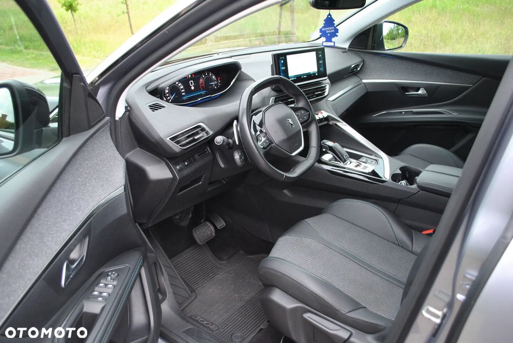 Peugeot 3008 1.2 PureTech Allure Pack S&S EAT8 - 9