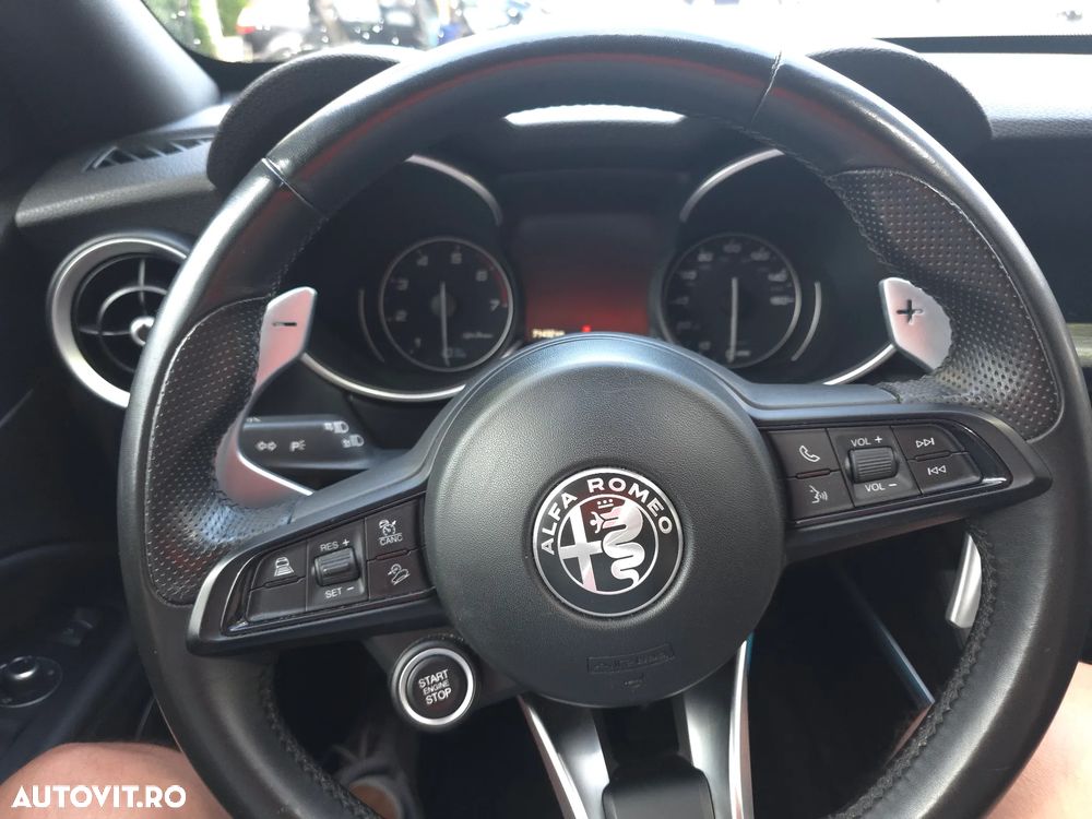 Alfa Romeo Stelvio 2.0 Turbo AWD AT8 Super - 7