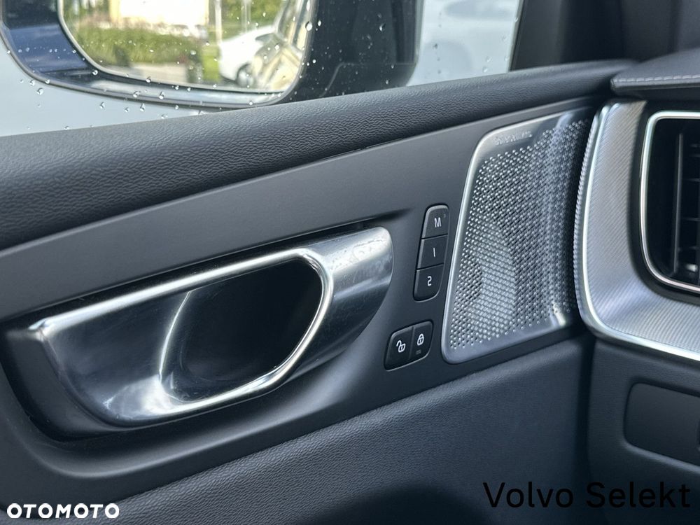 Volvo XC 60 - 36