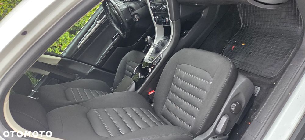 Ford Mondeo 1.5 EcoBoost Silver X (Amb Plus) - 4