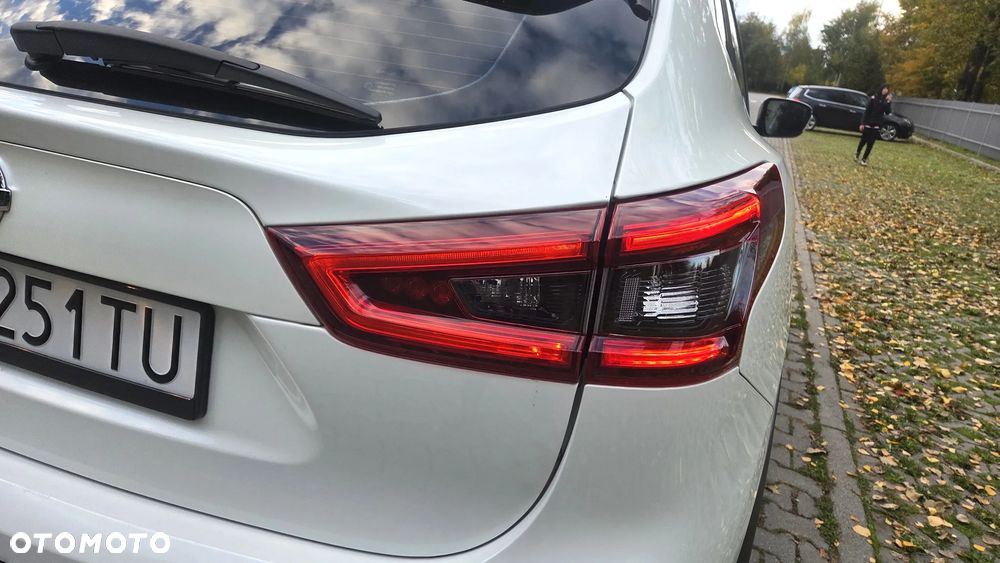 Nissan Qashqai 1.6 DCi N-Tec - 30