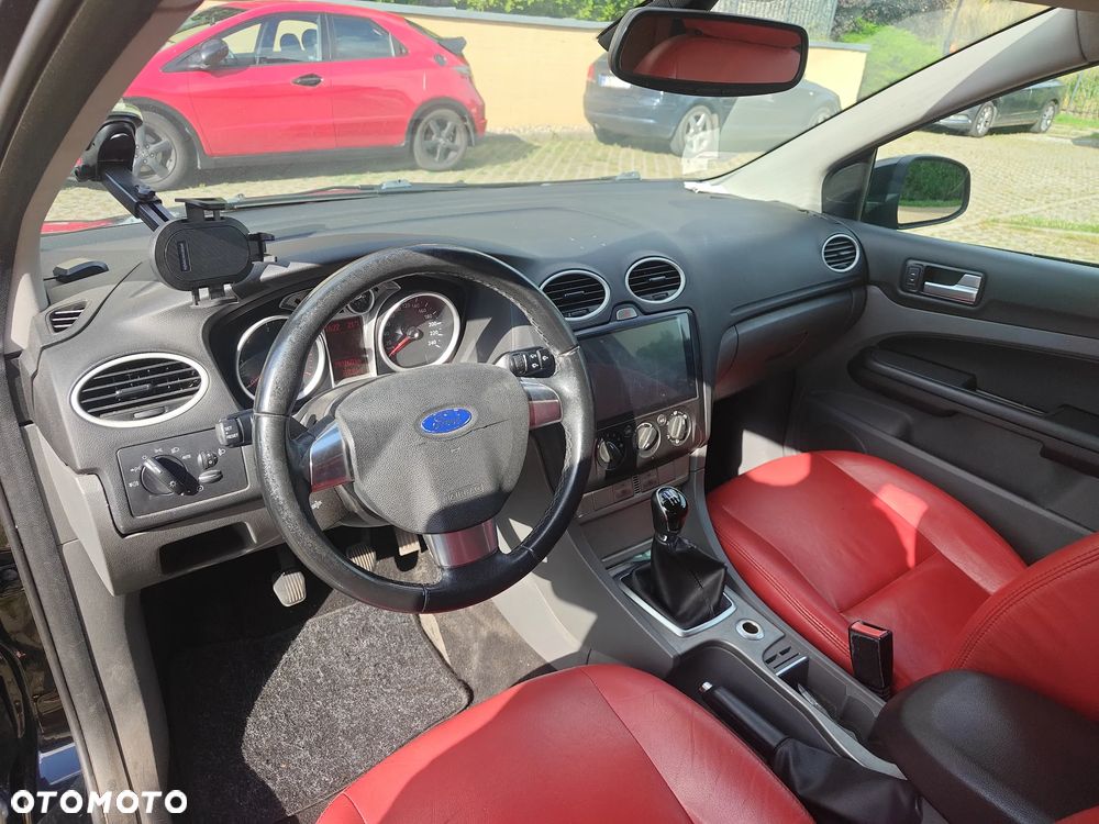 Ford Focus - 10