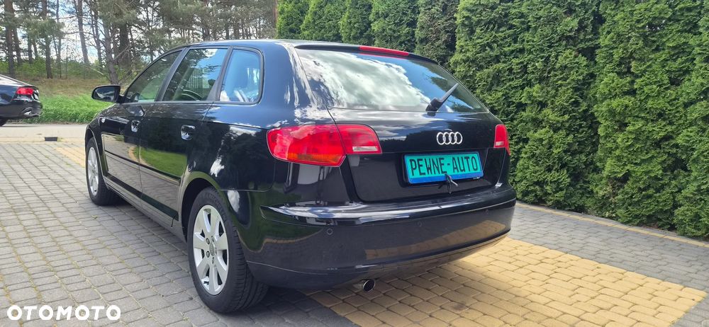 Audi A3 Sportback 1.6 FSI Ambiente - 5
