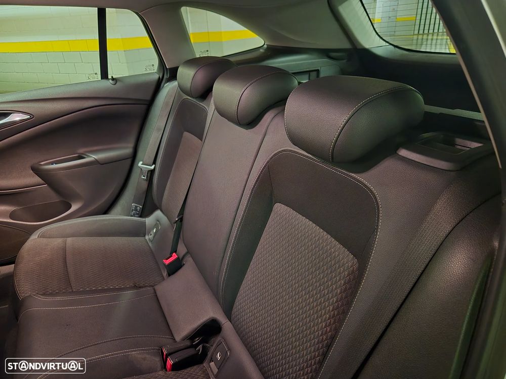 Opel Astra Sports Tourer 1.6 CDTI Innovation S/S - 23