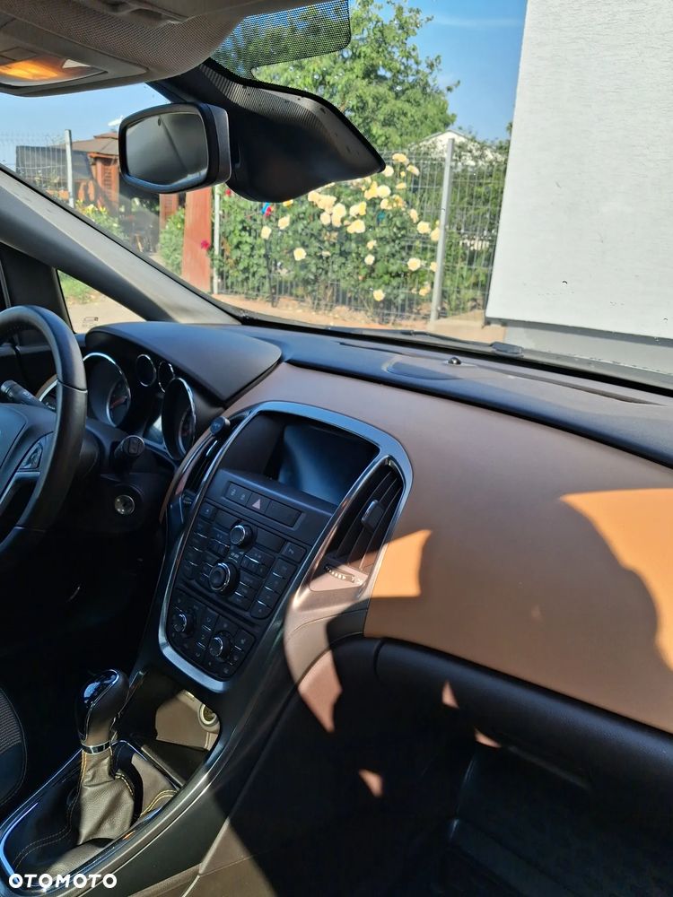 Opel Astra - 14