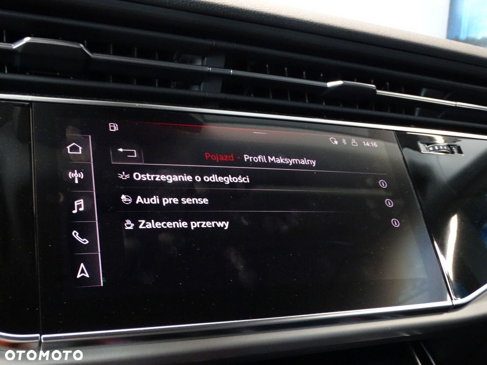 Audi Q8 - 17