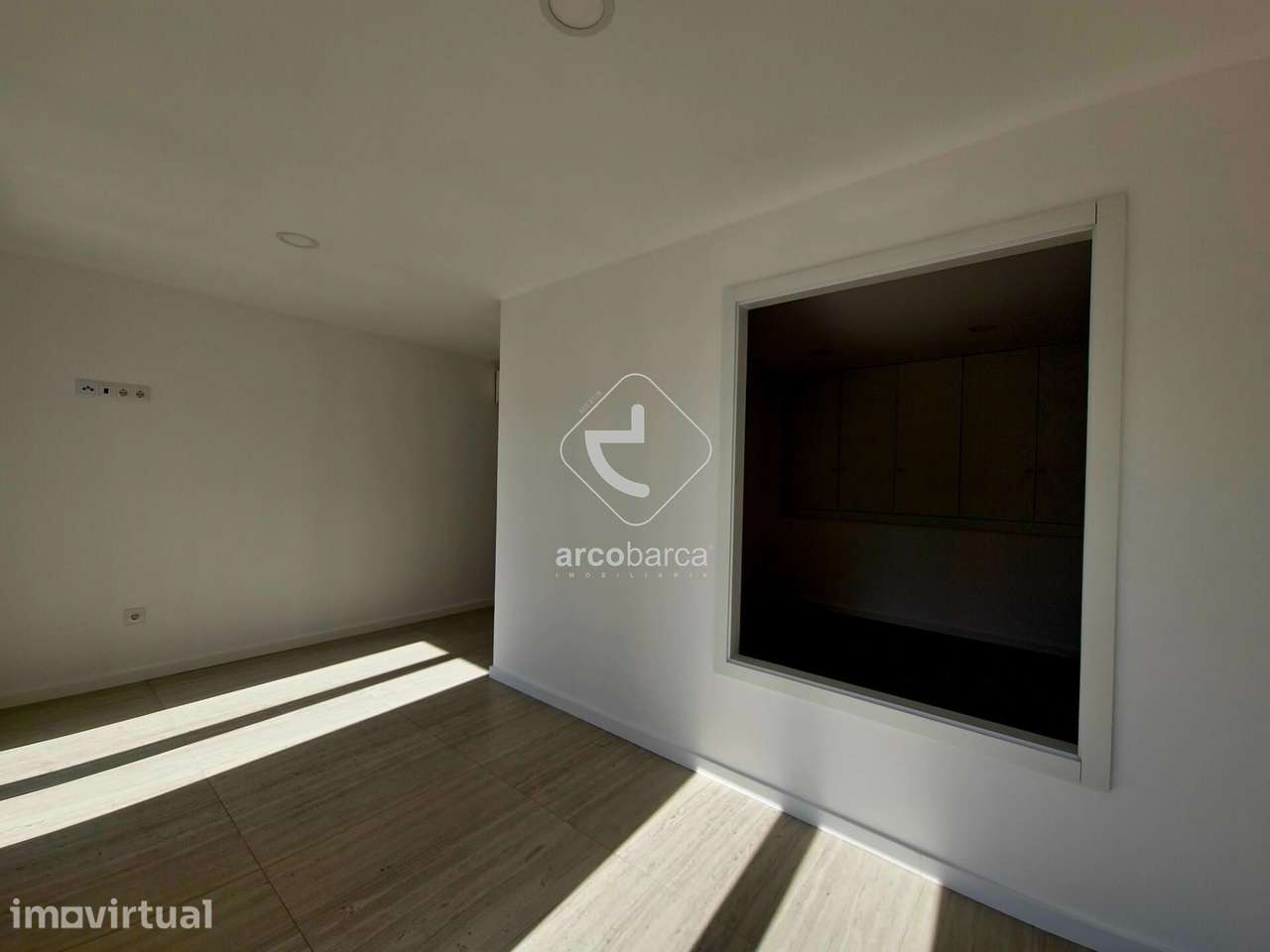 Arrenda-se Apartamento T1 3º Andar no Centro Histórico de Arcos de Val - Grande imagem: 4/14