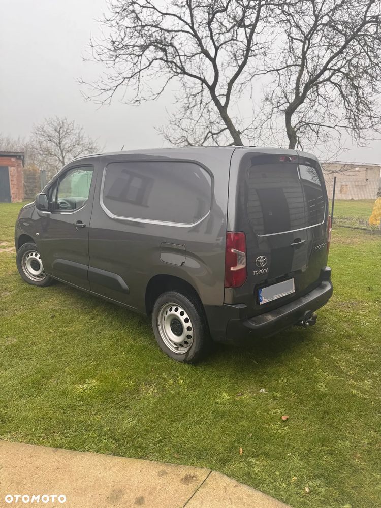 Toyota Proace City - 3