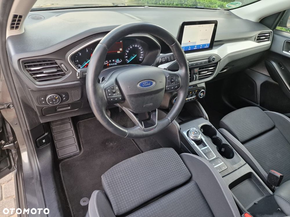 Ford Focus 1.5 EcoBlue Start-Stopp-System COOL&CONNECT - 23