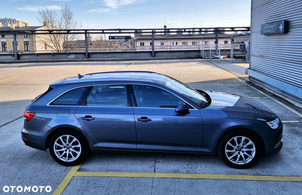 Audi A4 Avant 2.0 TDI S tronic - 14