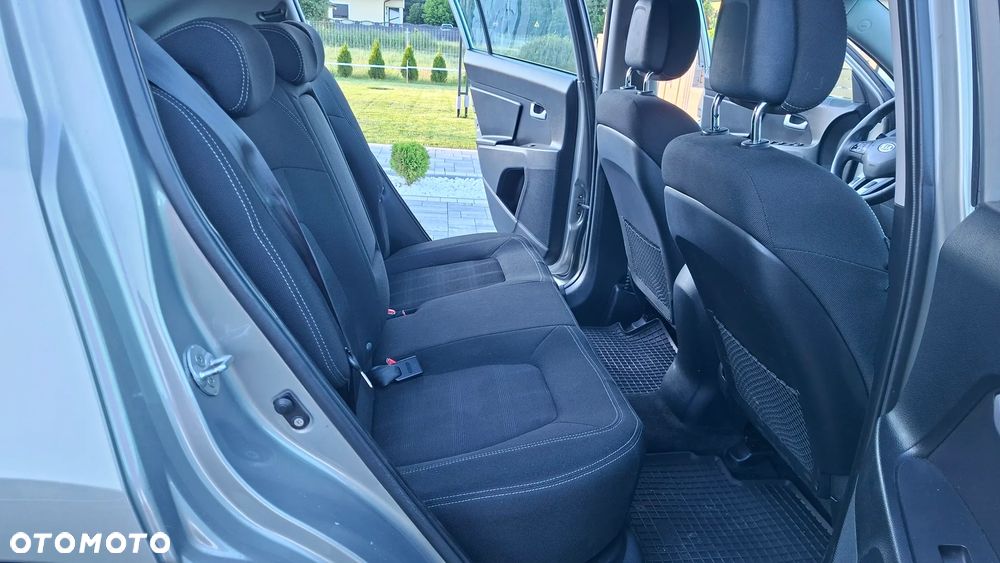 Kia Sportage 1.6 GDI L 2WD - 10