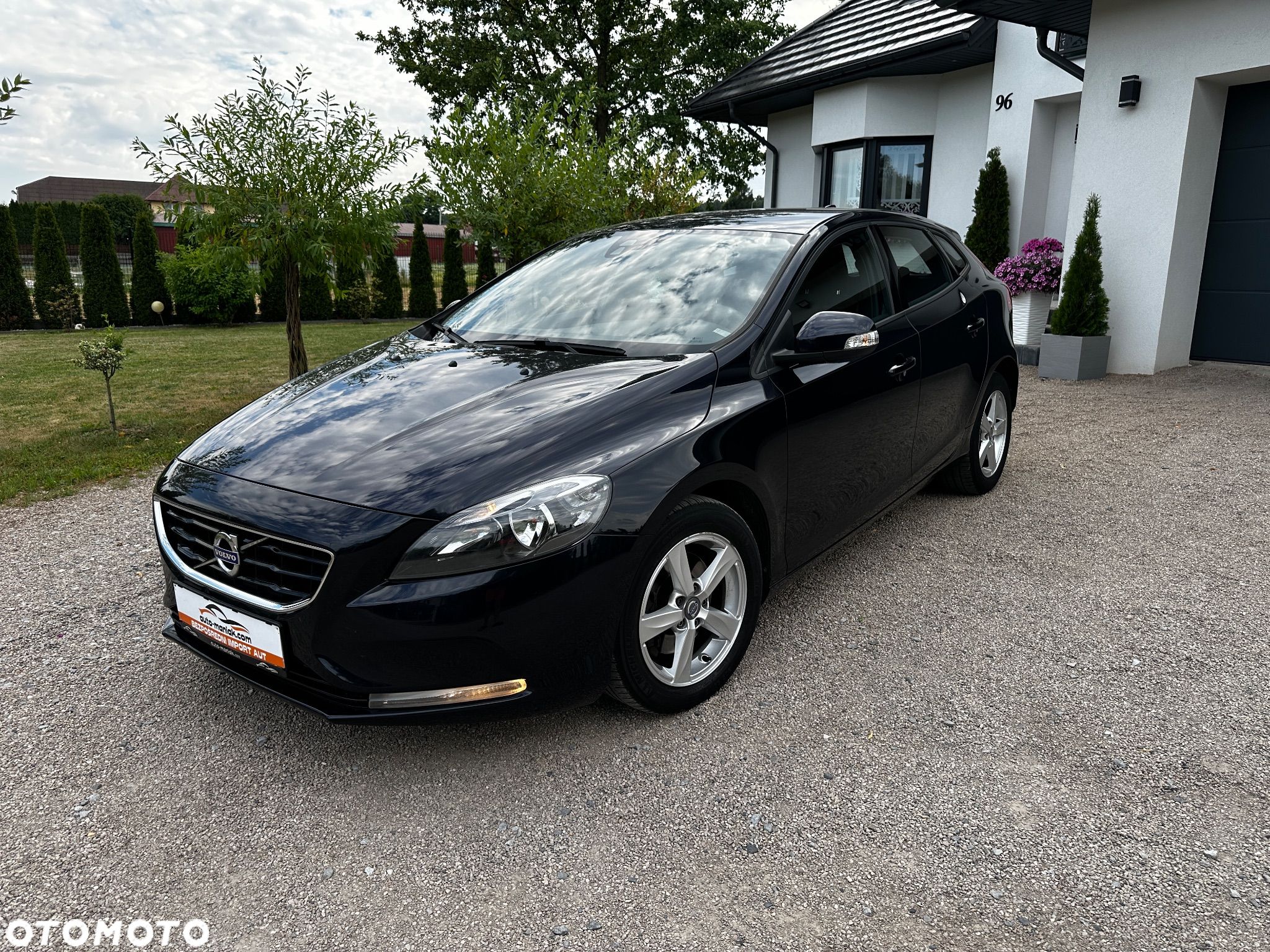 Volvo V40 D2 Drive-E Kinetic - 1