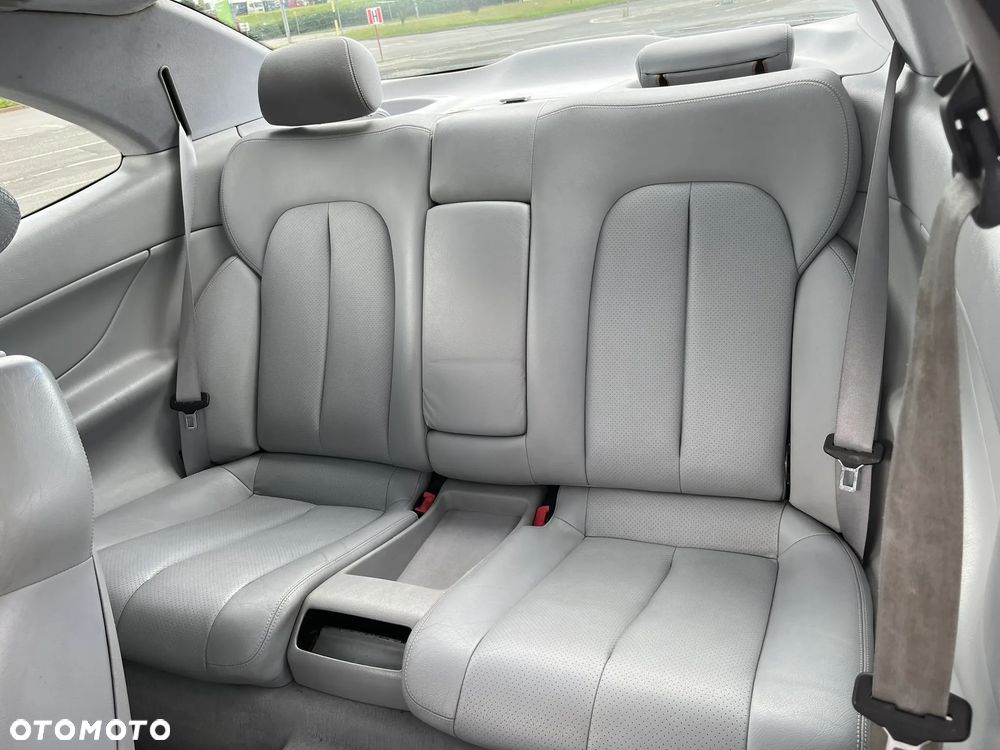 Mercedes-Benz CLK - 35