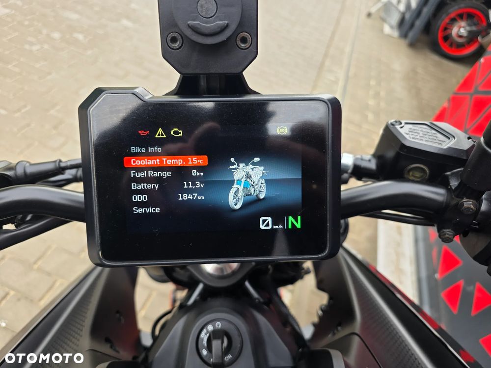 KTM Duke 125 - 28