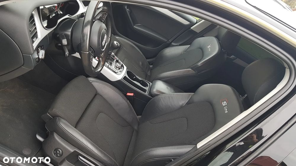 Audi A4 Avant 2.0 TDI DPF clean diesel Ambiente - 11