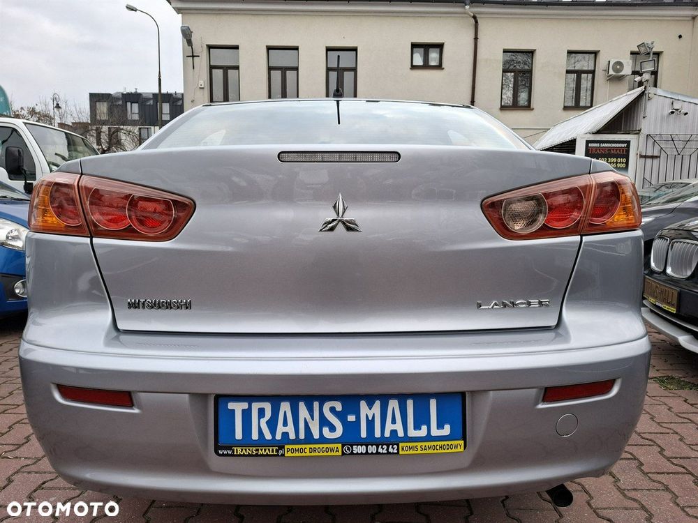 Mitsubishi Lancer - 6