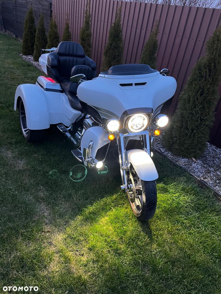 Harley-Davidson Tri Glide - 11