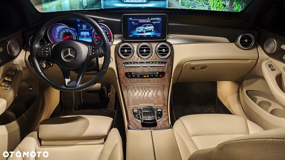 Mercedes-Benz GLC 300 4-Matic - 3